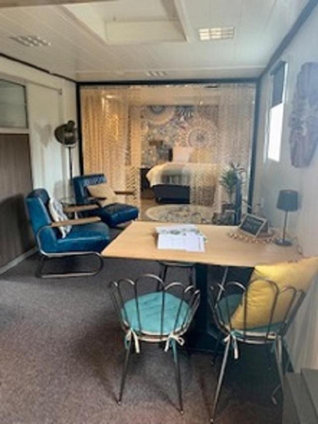 Het Atelier, Sfeervolle B&B Compleet Appartement In Hartje Staphorst מראה חיצוני תמונה